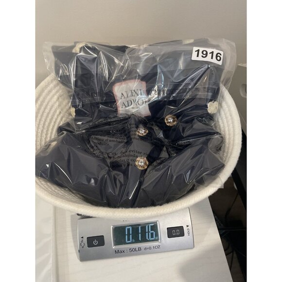 Alexia Admor Navy Blue Knit Top Size XL with Lace Trim Quiet Luxery Pearl Button - Picture 10 of 10